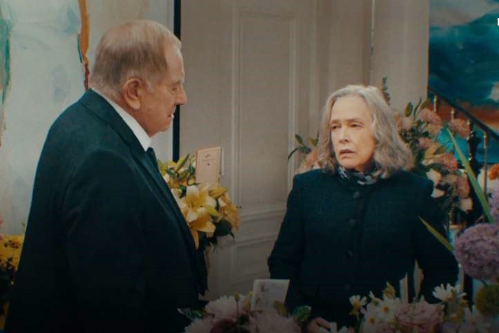 Enterrement Ellie S1E12